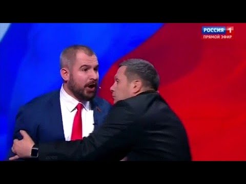 Russie : En plein débat à la télé, deux candidats à la présidentielle en viennent aux mains !