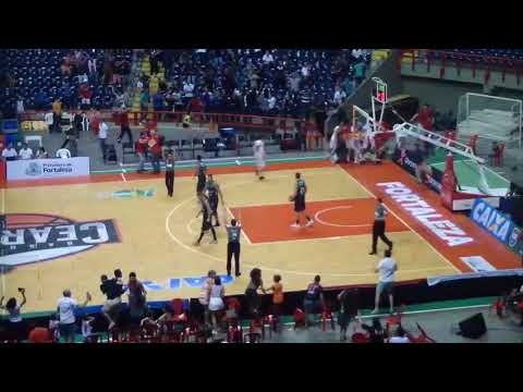 L'incroyable ruse de ce basketteur pour gagner un match