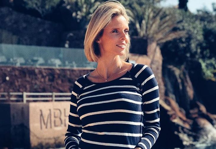 Sylvie Tellier dévoile son impressionnant baby bump