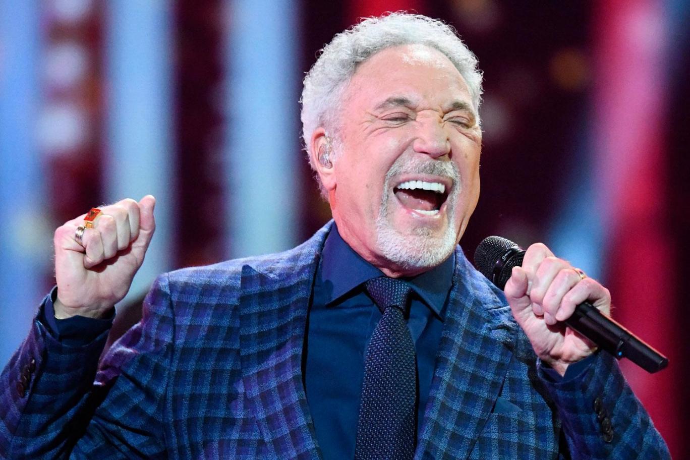 Le fils caché de Tom Jones est SDF et veut le rencontrer avant qu'il ne soit trop tard