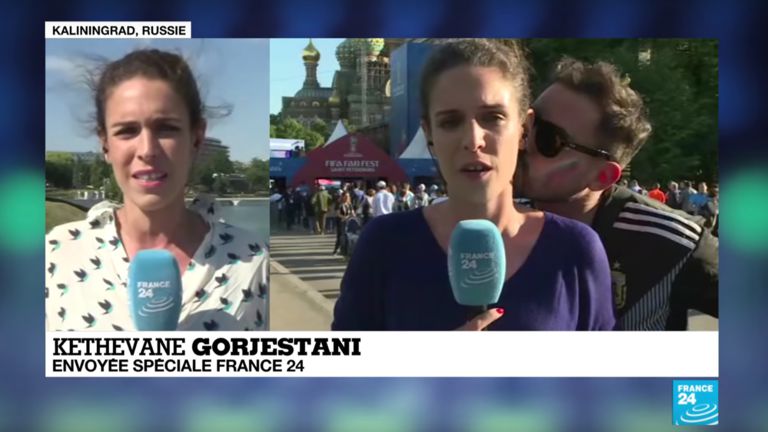 Coupe du Monde 2018 : Une journaliste de France 24 embrassée en direct dénonce ces agressions