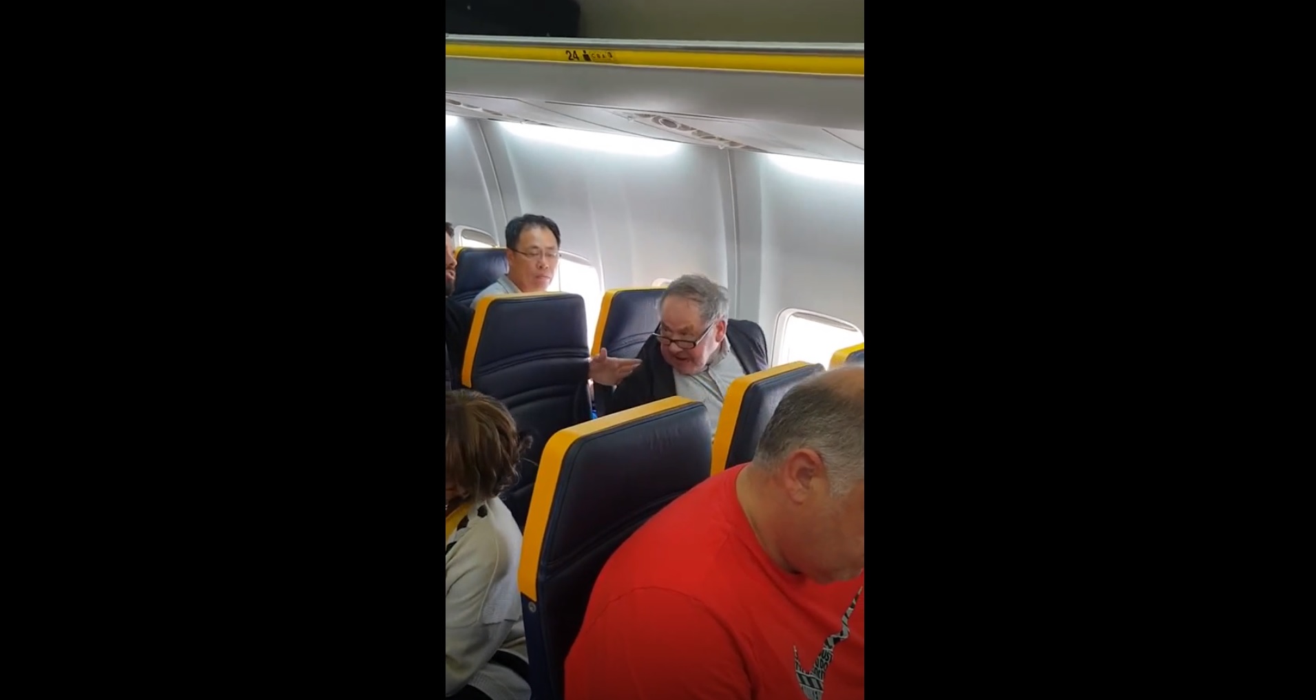 Ryanair : la vidéo d'un passager raciste suscite l'indignation sur le web