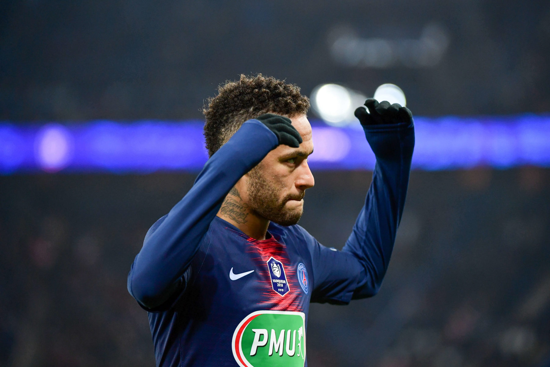 Neymar en colère demande à des journalistes de ne pas lui &quot;casser les c*****&quot;