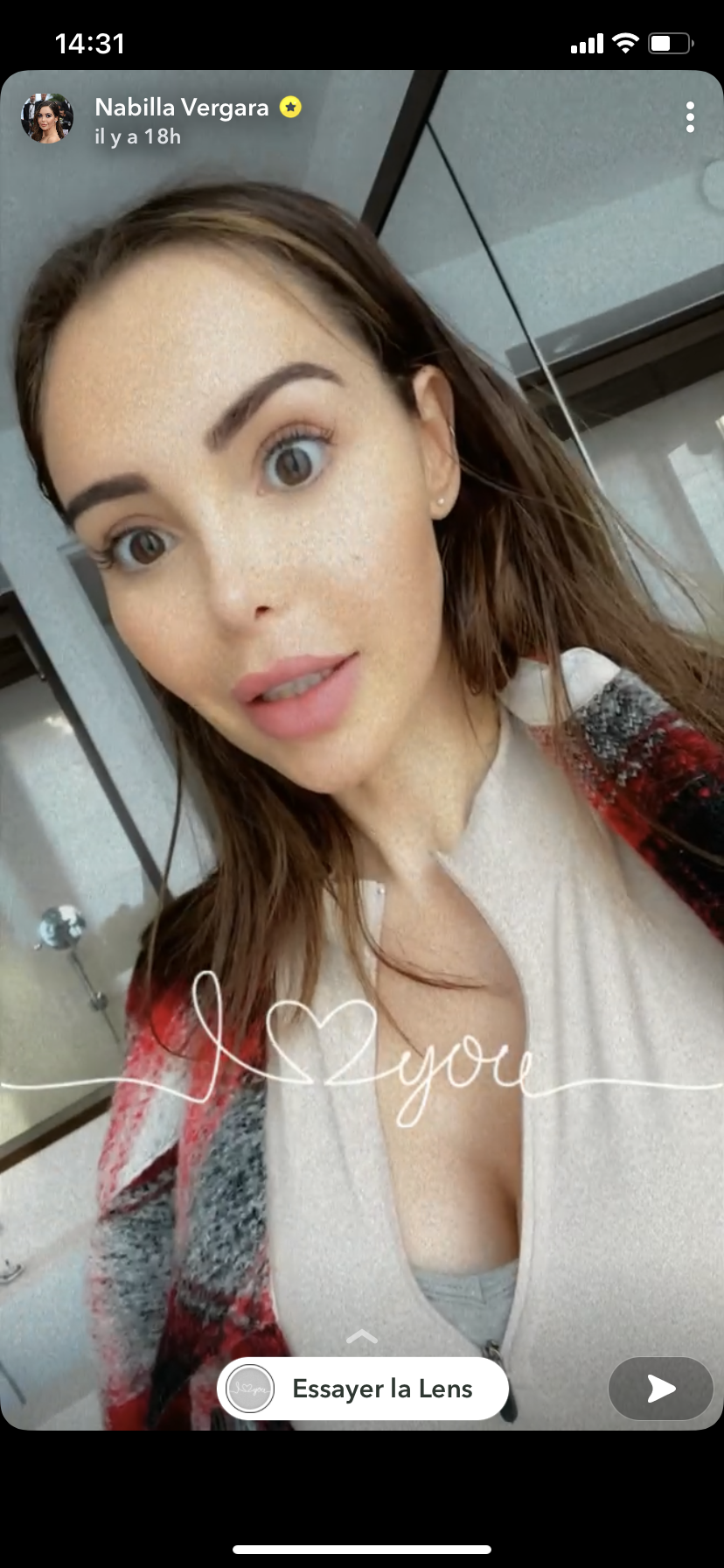  Nabilla Benattia @Snapchat