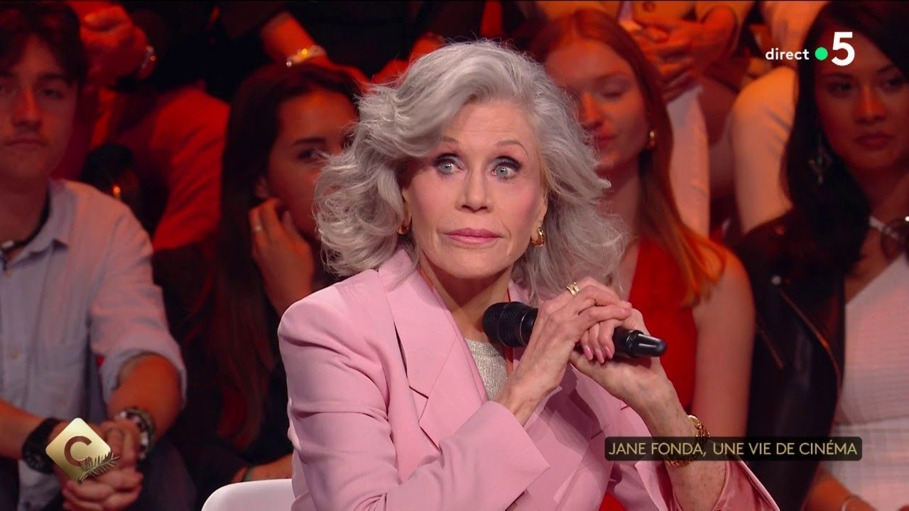 Cannes 2024 : Jane Fonda sous le charme de Bertrand Chameroy !