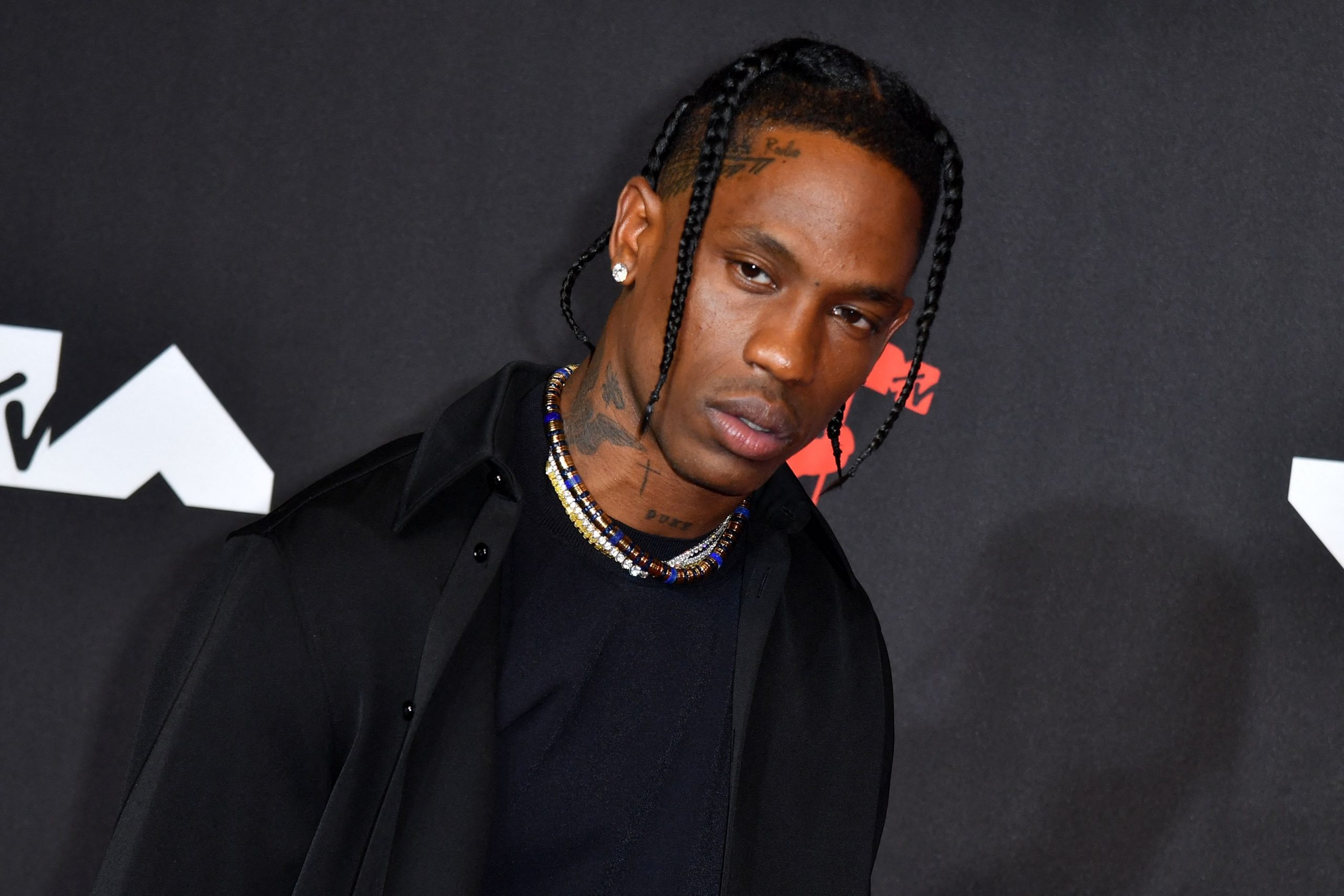 Travis Scott arrêté à Miami pour "état d'ivresse" et "trouble à l’ordre public"