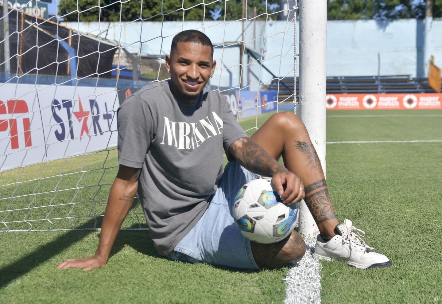 Mort de Juan Izquierdo : le footballeur uruguayen victime d’une crise cardiaque en plein match