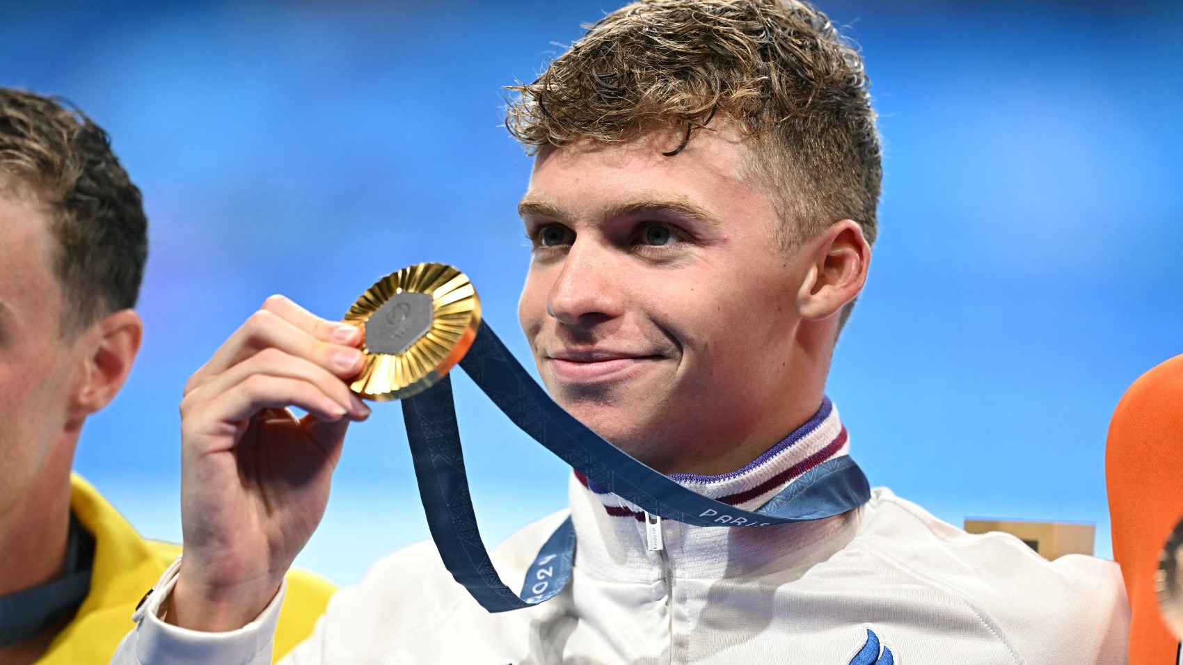 JO 2024 : Léon Marchand et son surprenant échange téléphonique avec un ingénieur de la NASA !