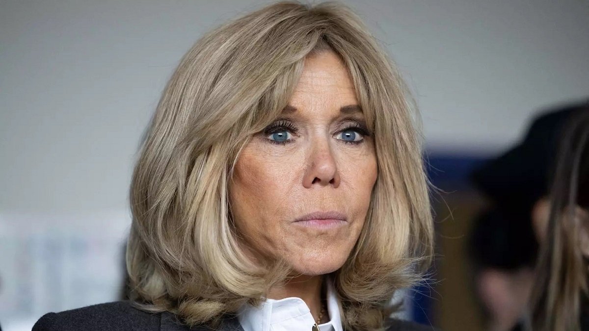 Brigitte Macron critiquée pour sa performance dans Emily in Paris : "Le jeu d’acteur en carton"