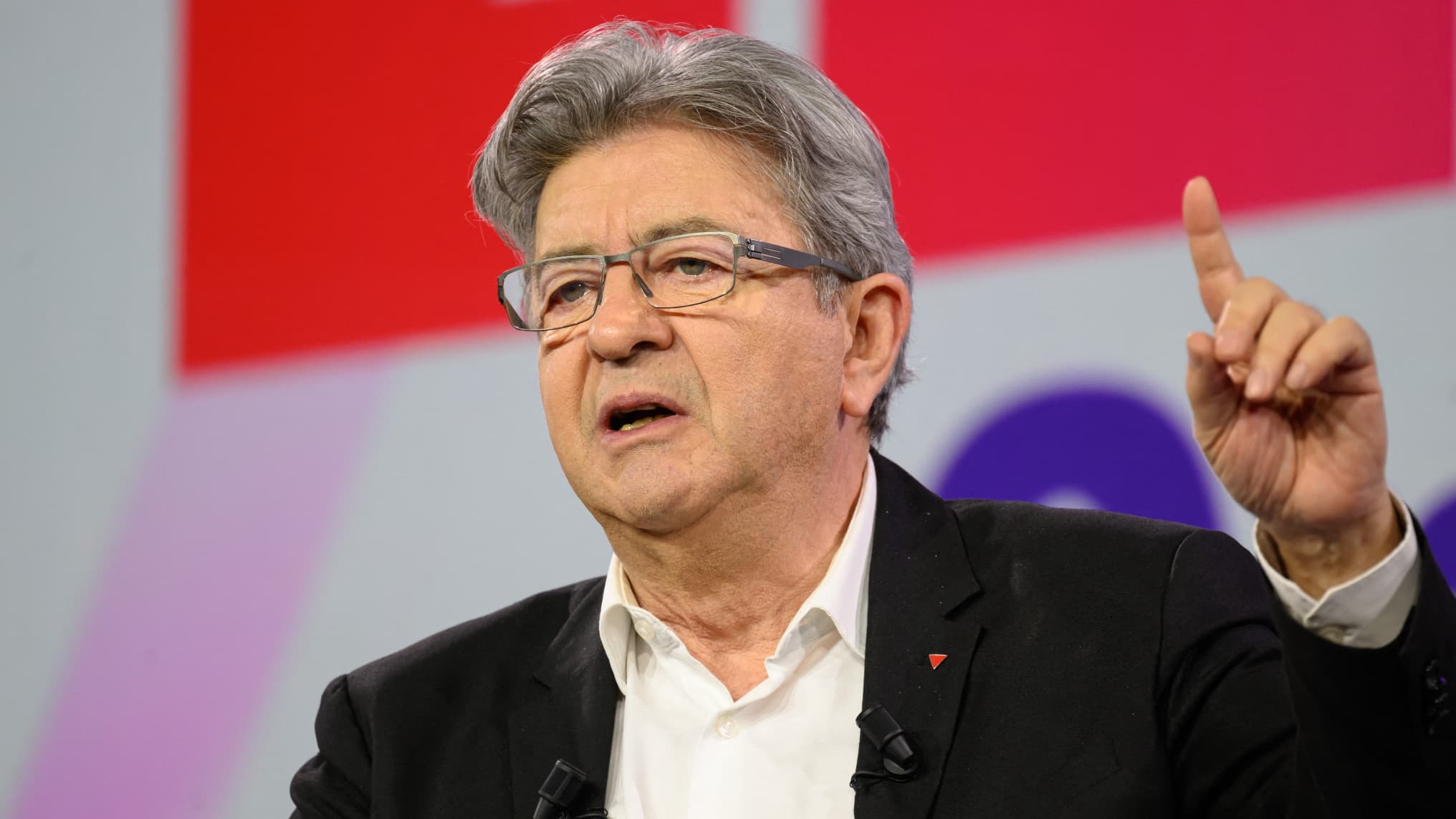 Jean-Luc Mélenchon : traité de &quot;c*nnard&quot;, le leader de LFI fait condamner un célèbre cinéaste