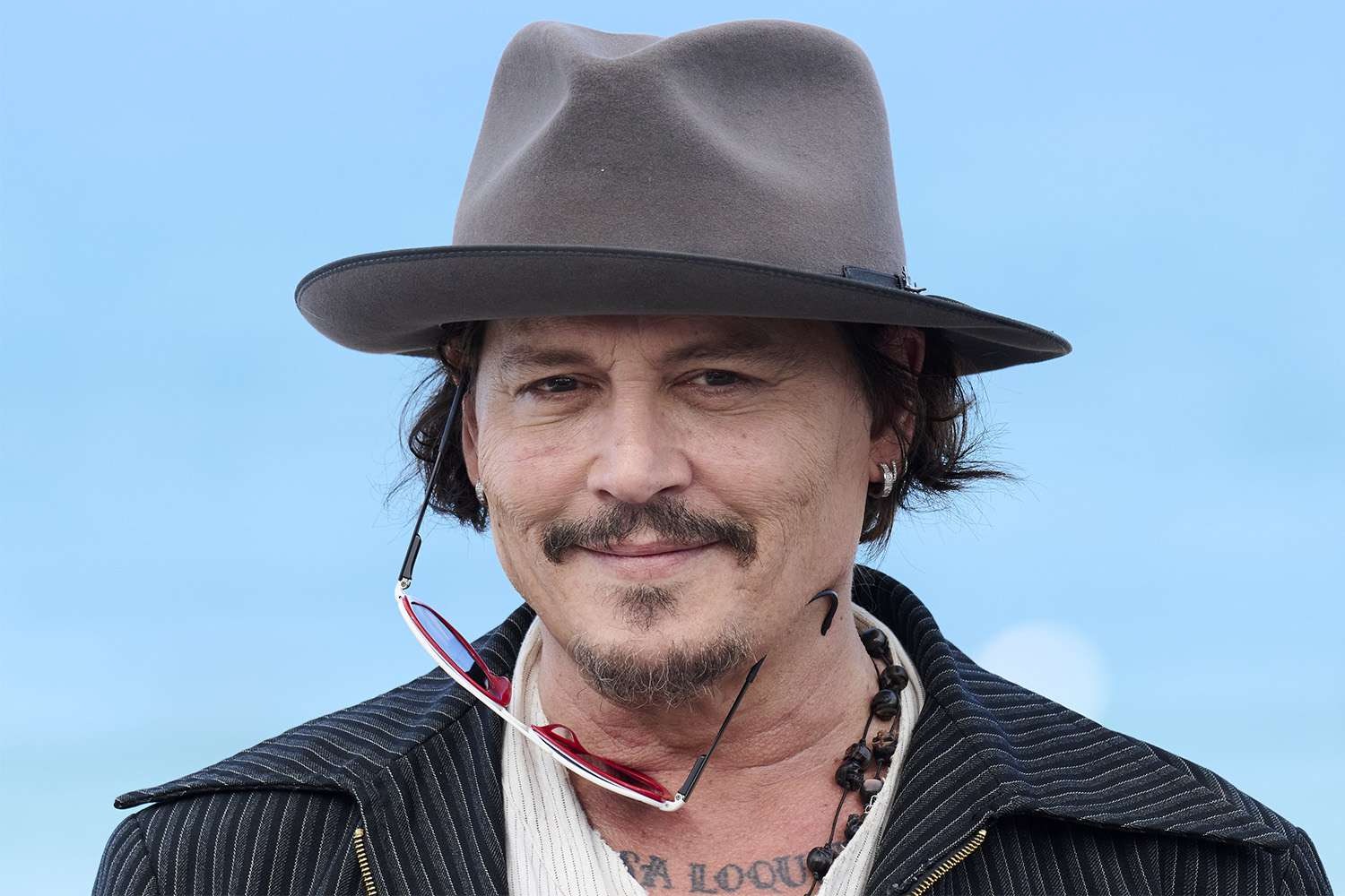 Johnny Depp épinglé pour son comportement jugé inacceptable !