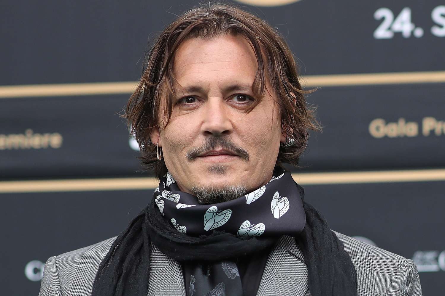 Johnny Depp épinglé pour son comportement jugé inacceptable !