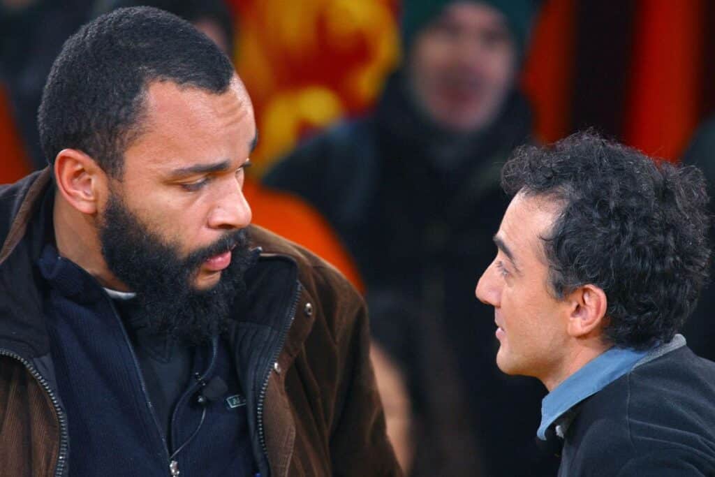 Élie Semoun et Dieudonné : leurs retrouvailles inattendues en visioconférence &quot;Petit sal*pard !&quot;