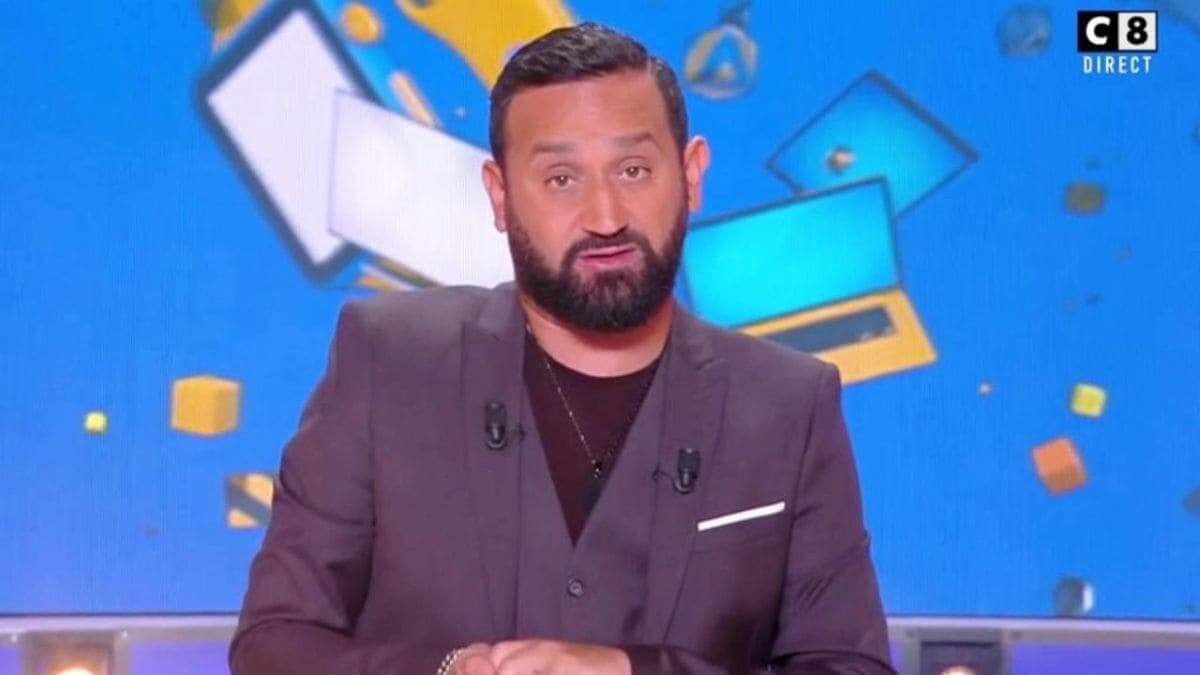 Cyril Hanouna : sa mère agressée dans le RER, il réagit... "Ça aurait pu être très grave"