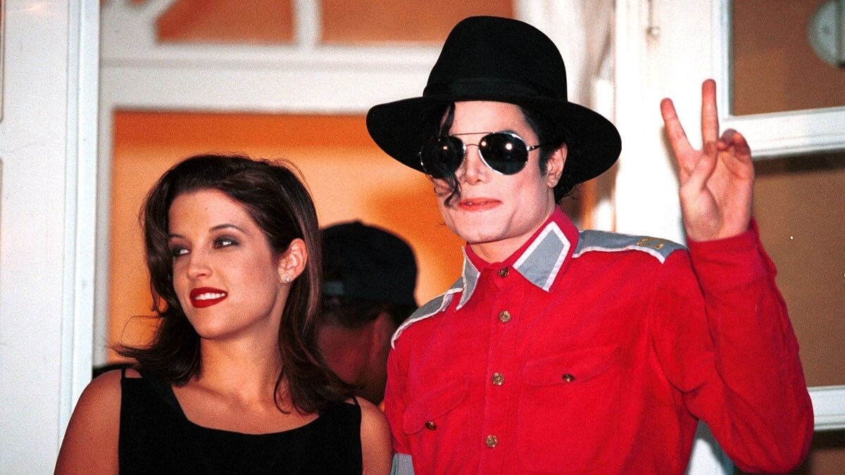 Lisa Marie Presley détaille son idylle avec Michael Jackson dans ses mémoires posthumes