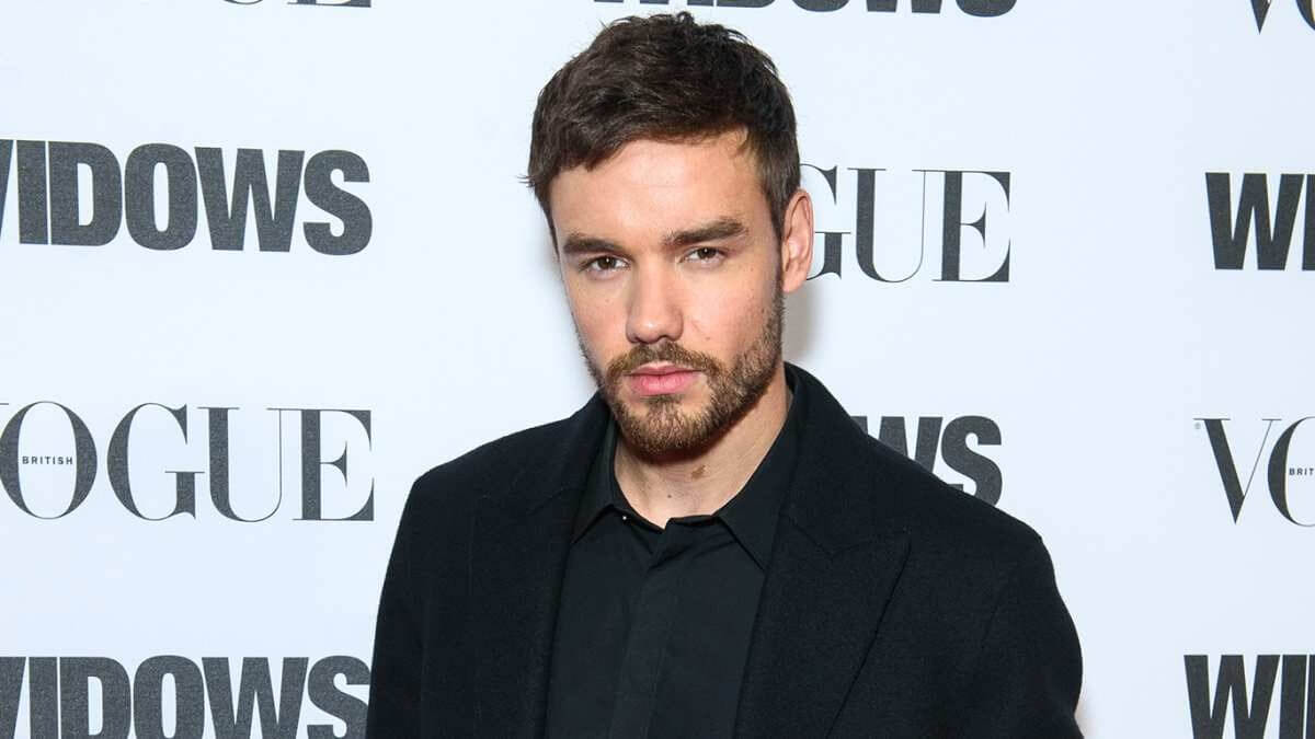 Mort de Liam Payne : son père en détresse, le rapatriement de son corps retardé par l’enquête ?