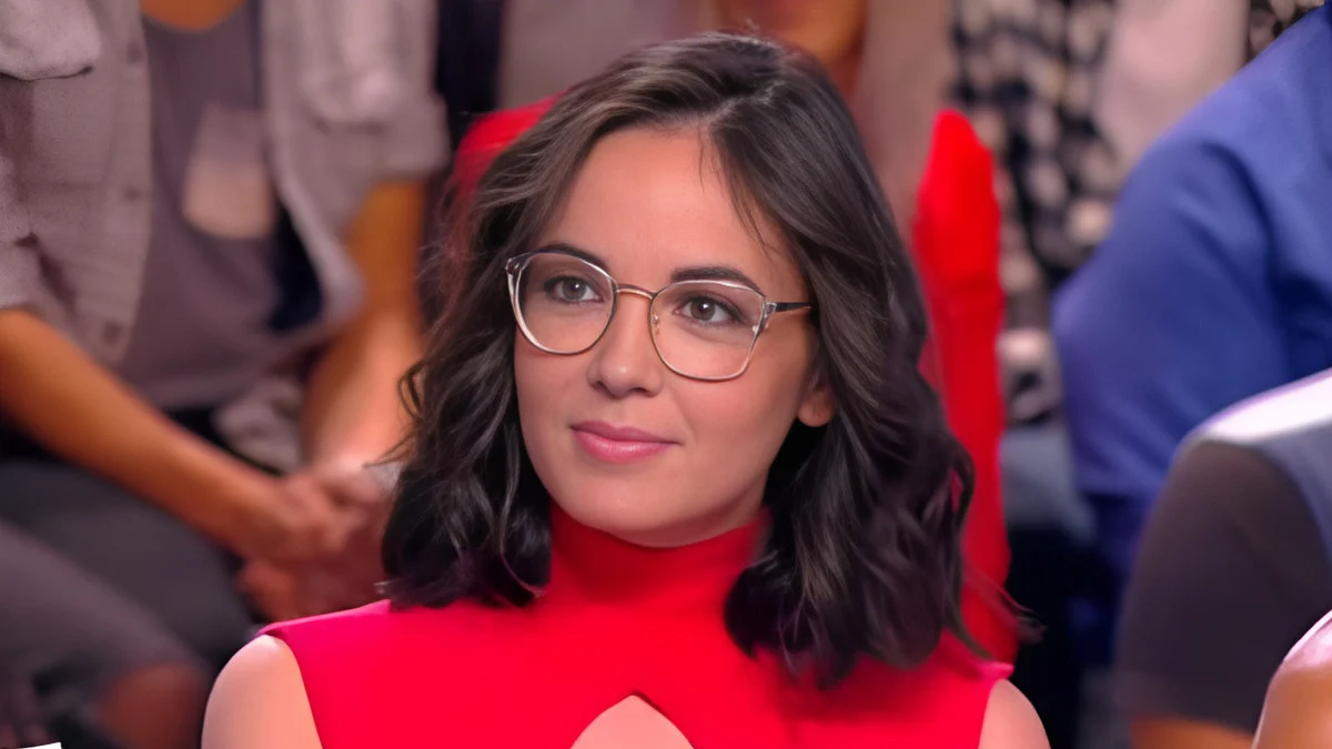 Agathe Auproux fiancée : elle présente son chéri pour la première fois !