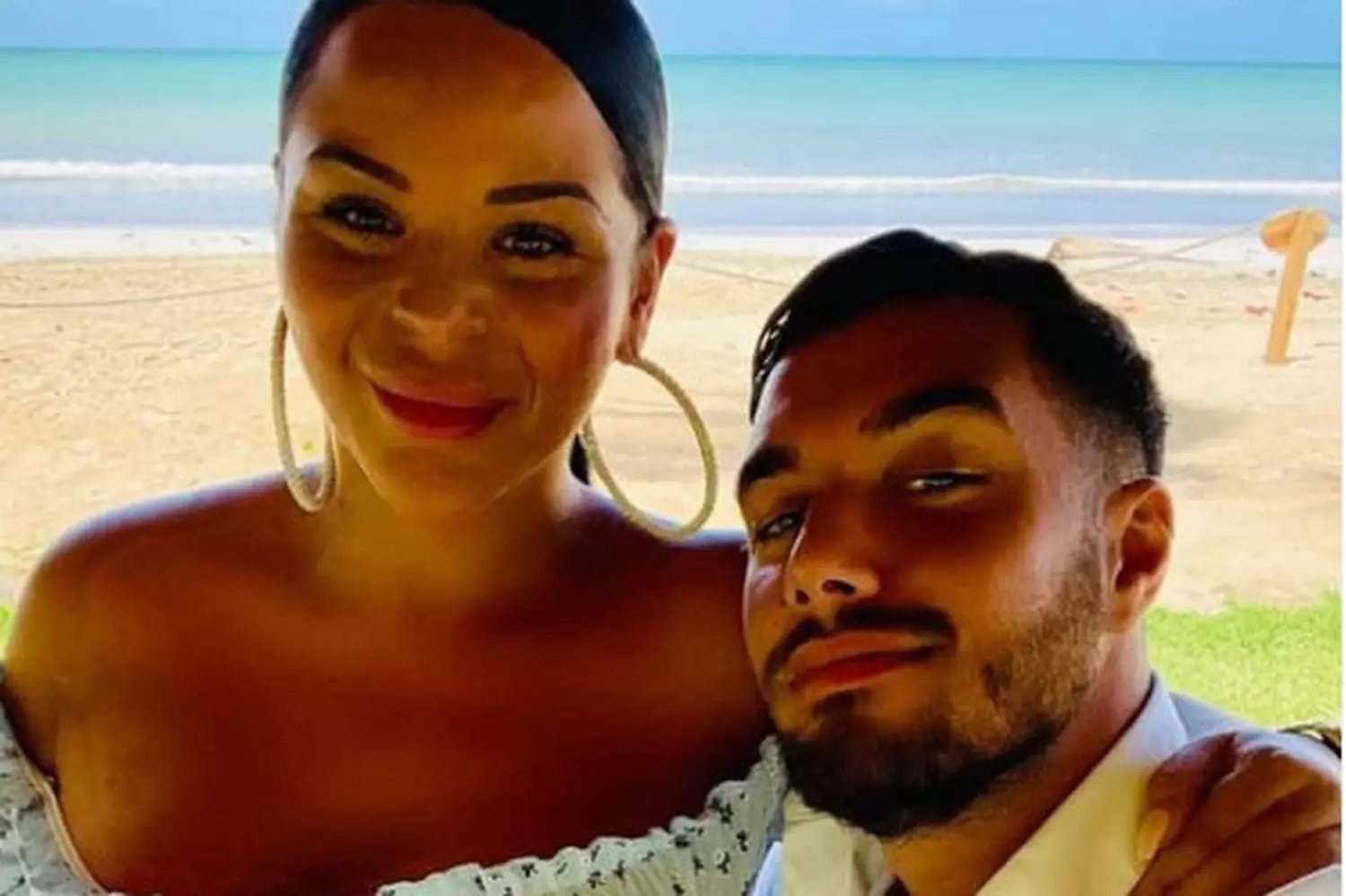 Sarah Fraisou en couple avec un footballeur : bientôt un 5ème mariage en vue ?