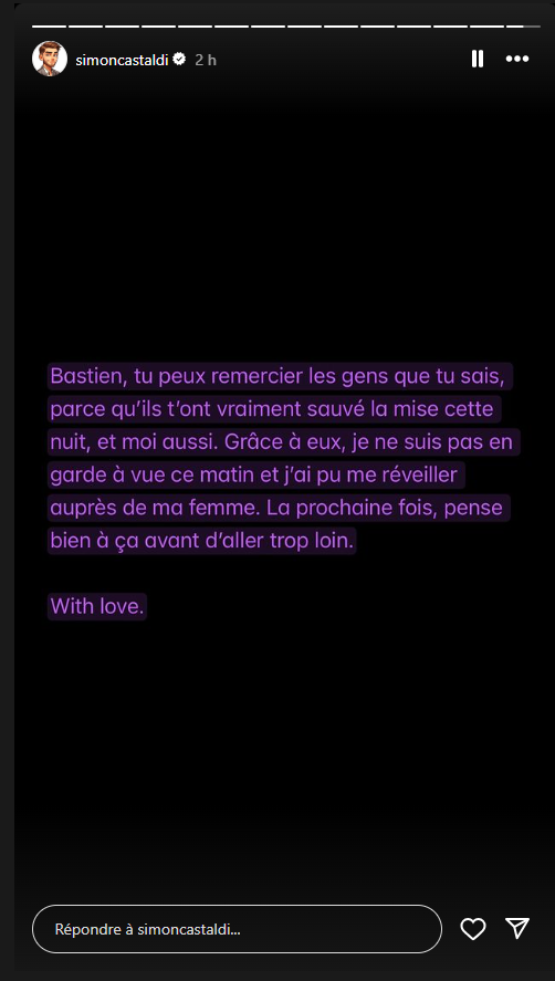 Les Cinquante : Simon Castaldi infidèle à Cassandra ? Lisa-Marie balance : "Je l'ai vu dans un lit avec une autre candidate"