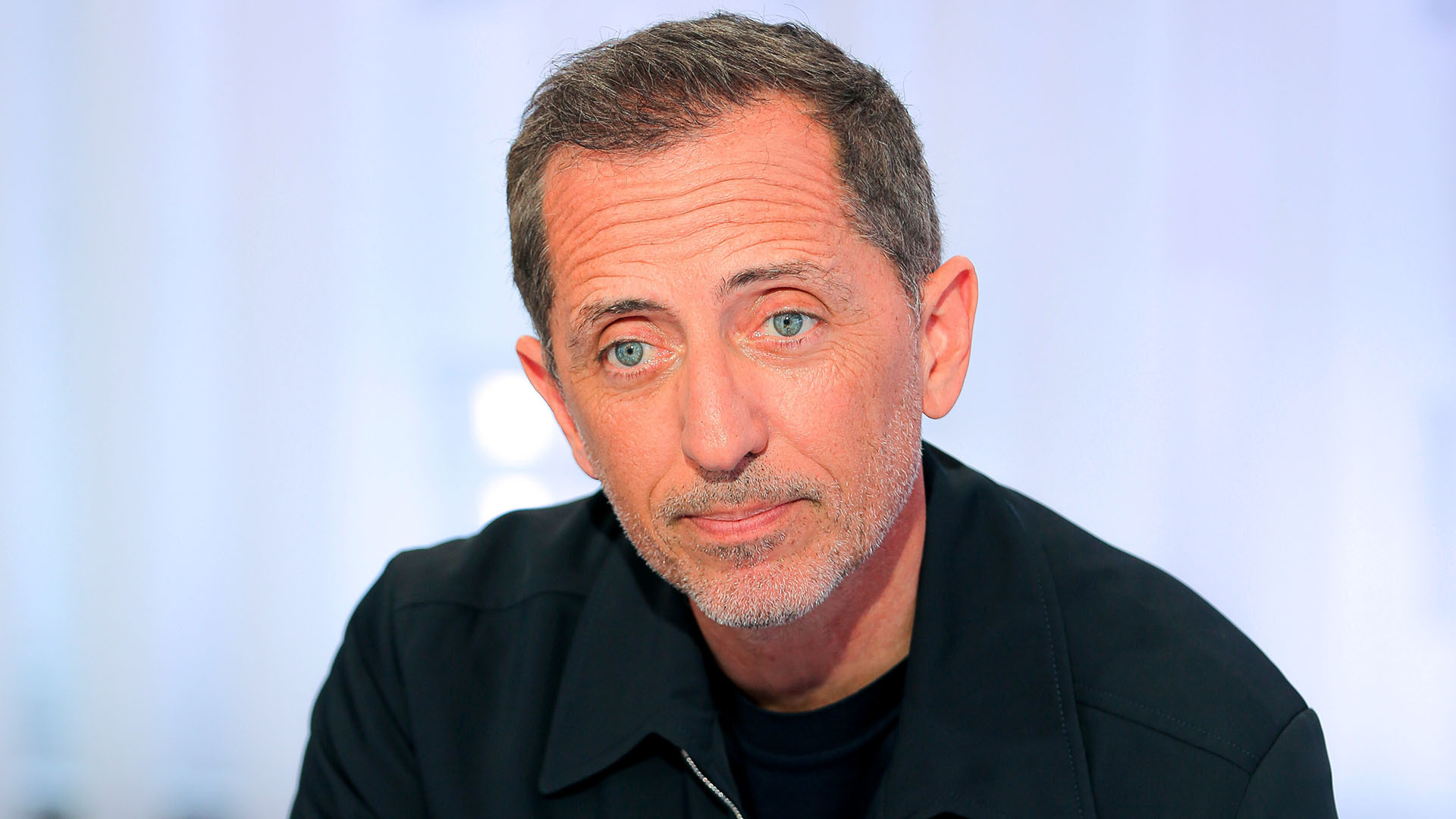 Gad Elmaleh fait une étonnante confidence sur sa vie sentimentale : "Je suis un..."