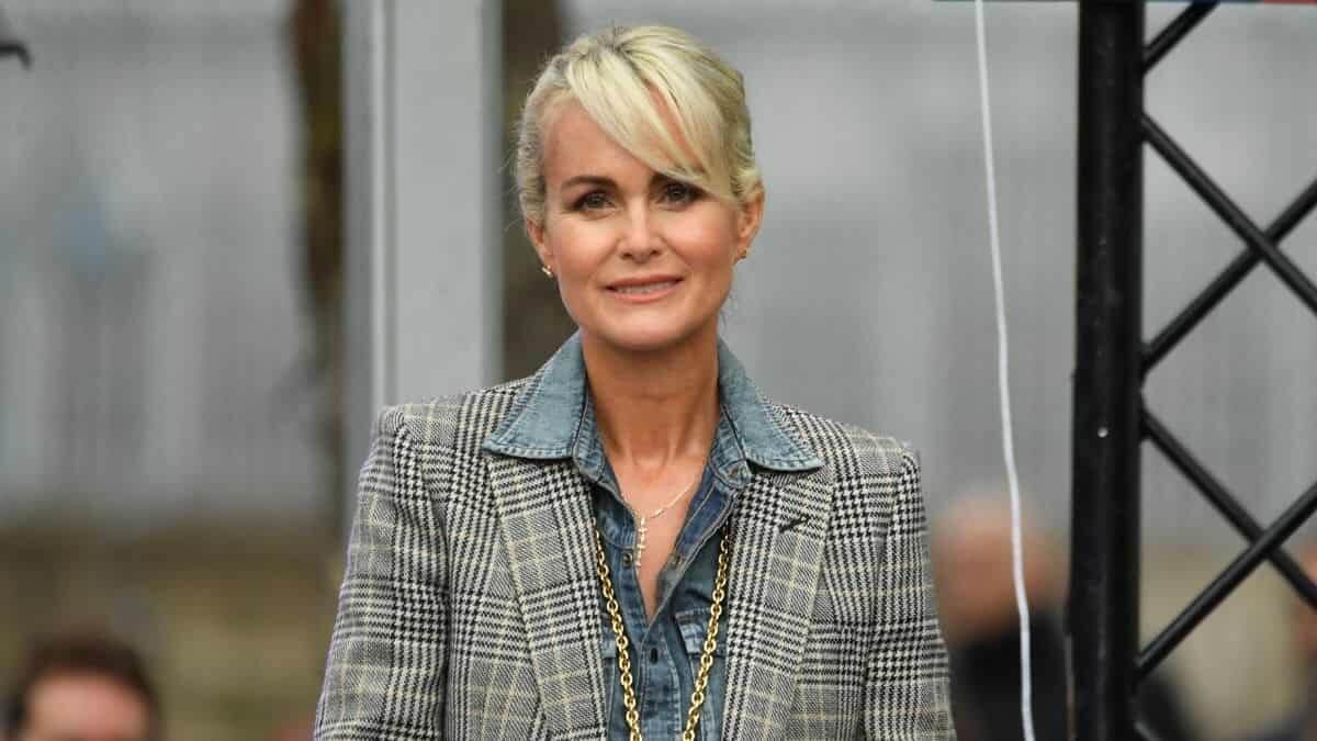 Laeticia Hallyday victime d’une grave infection et hospitalisée en urgence au Vietnam