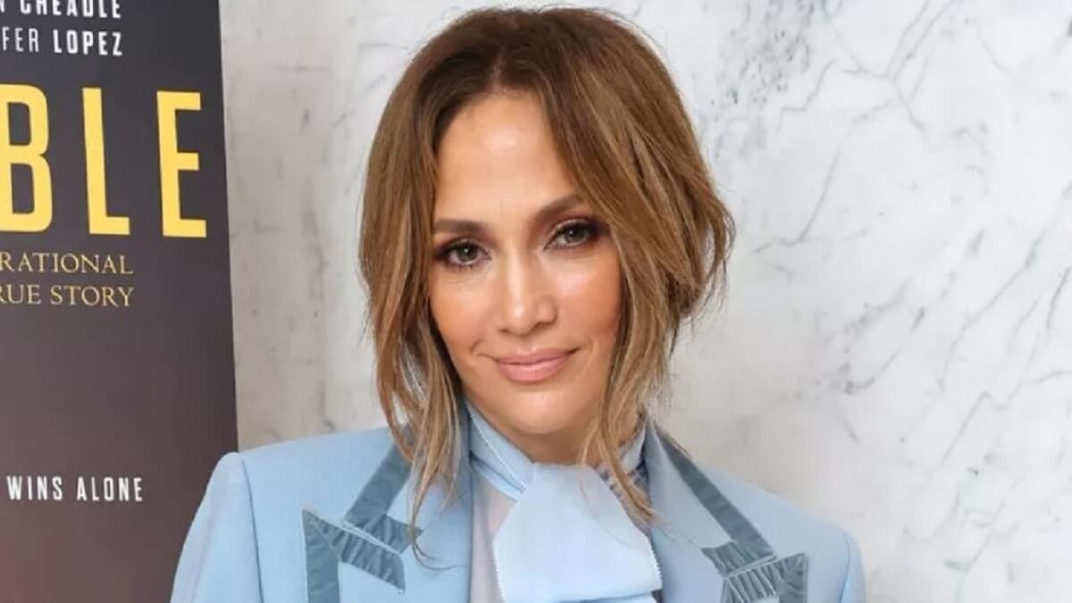 Jennifer Lopez : un journaliste ose une remarque surprenante en pleine interview... &quot;Il vient vraiment de dire ça ?&quot;