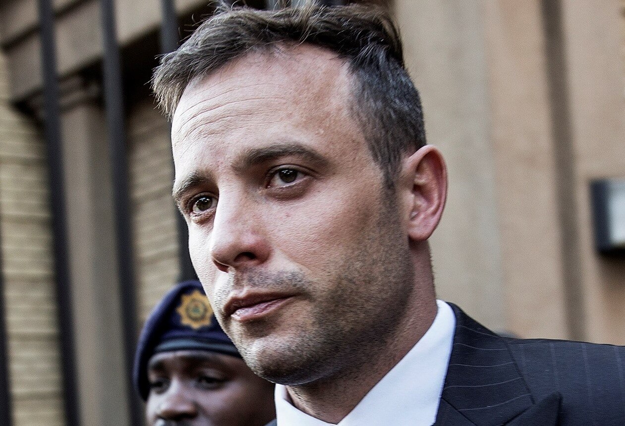 Oscar Pistorius libre et en couple après le meurtre de Reeva Steenkamp : "Il reste un danger…"