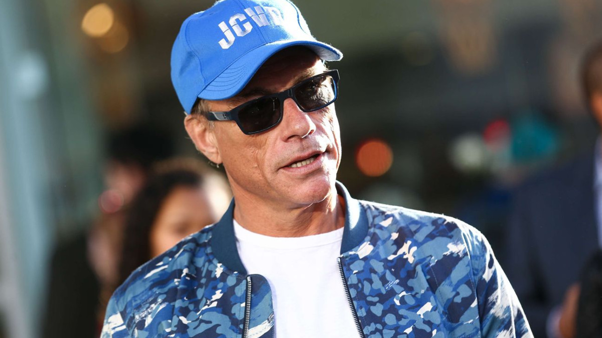 Jean-Claude Van Damme : ses réseaux sociaux piratés par d'anciens employés mécontents !