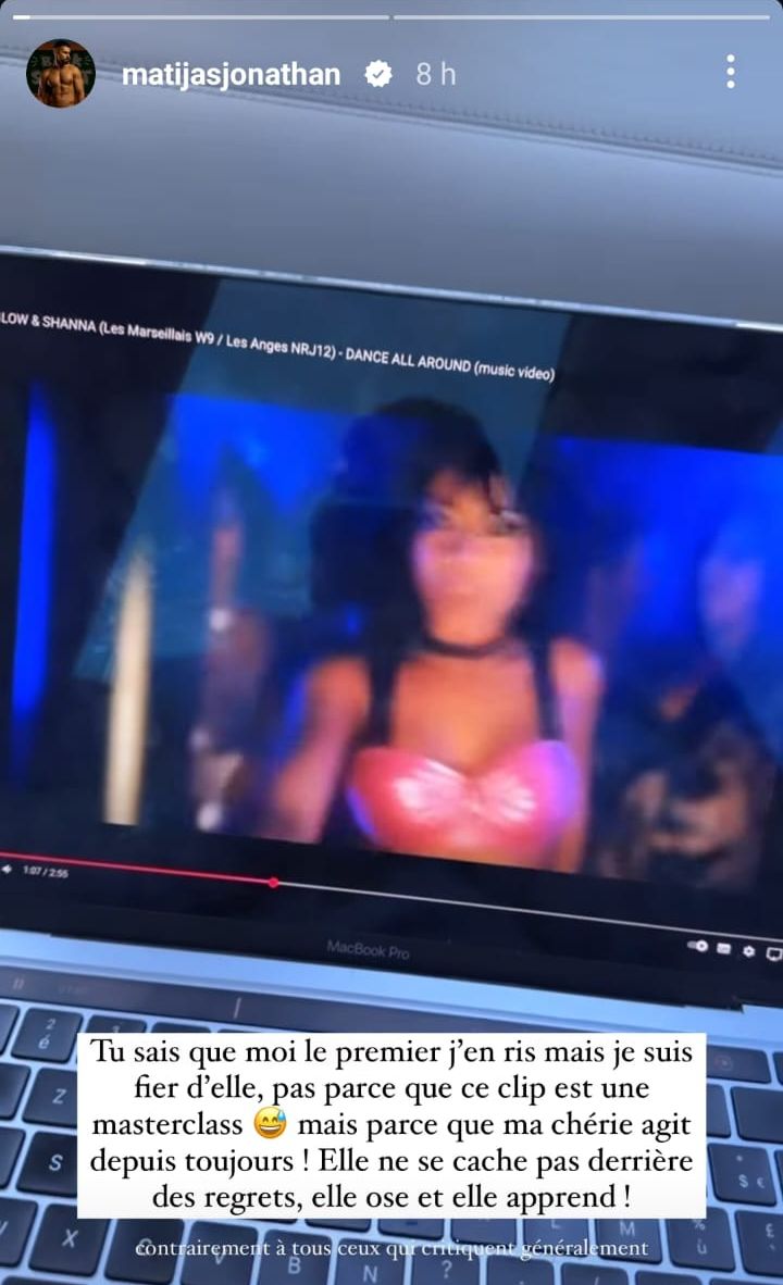 Jonathan Matijas devant un clip de Shanna Kress : "Moi le premier j'en ris"