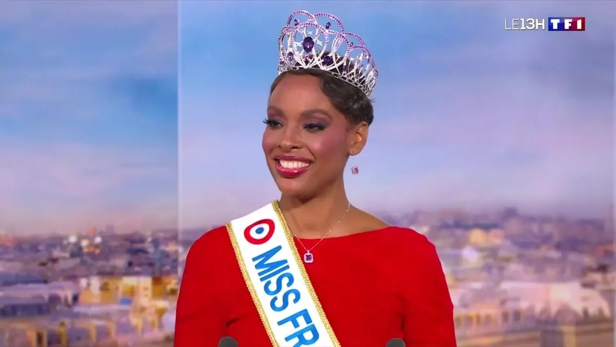 &quot;Je suis Charlie&quot; : Angélique Angarni-Filopon (Miss France 2025) réagit à la polémique &quot;Peut-être que cela a été maladroit, mais…&quot;