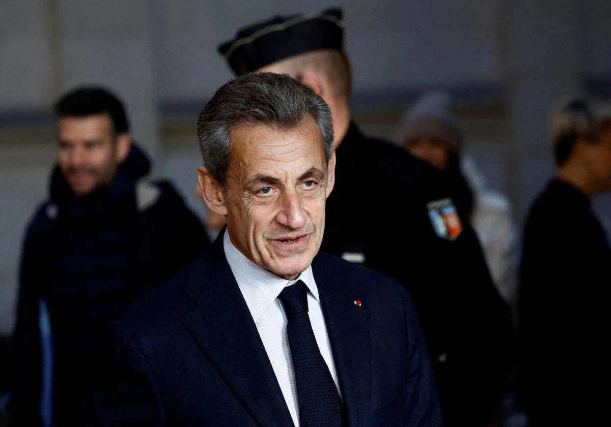 Nicolas Sarkozy aux Seychelles malgré sa condamnation : l'ancien président a-t-il enfreint la loi ?