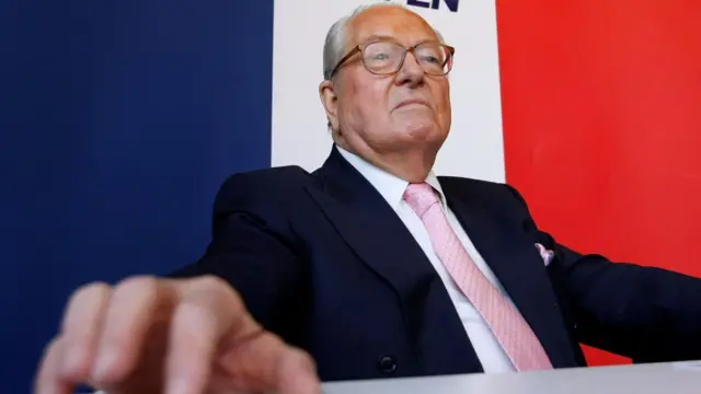 Jean-Marie Le Pen : la tombe du Menhir saccagée, Marion Maréchal avertit : "Vous pensez nous intimider ?"